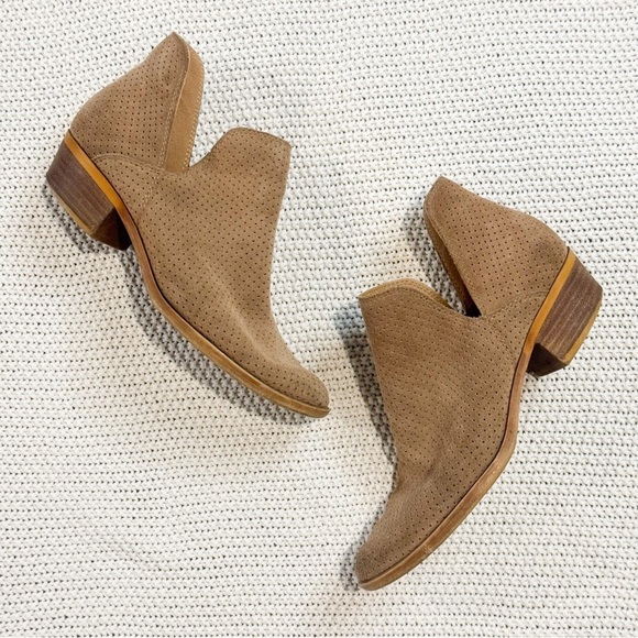 Lucky Brand Tan Suede Ankle Boots - Picture 2 of 7